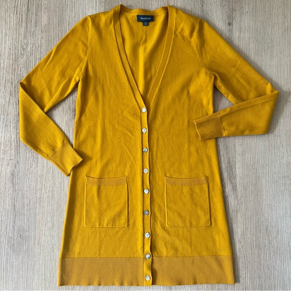 ModCloth Mustard Yellow Soft And Stretchy V-Neck Buttoned Front Cardigan Top - Picture 2 of 14